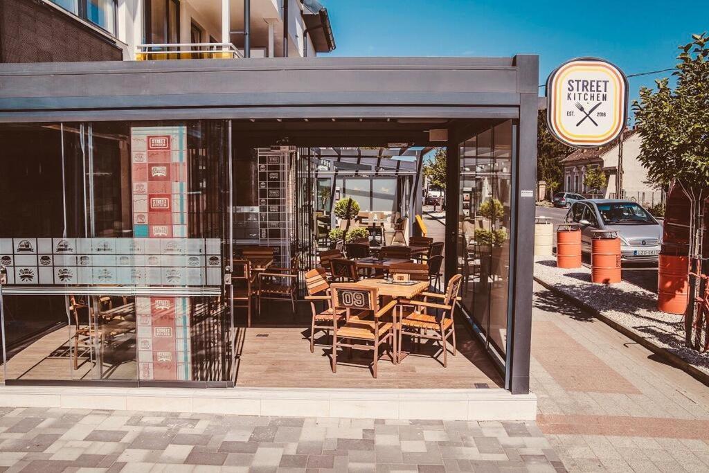 Rubin Apartman Sárvár Exterior foto
